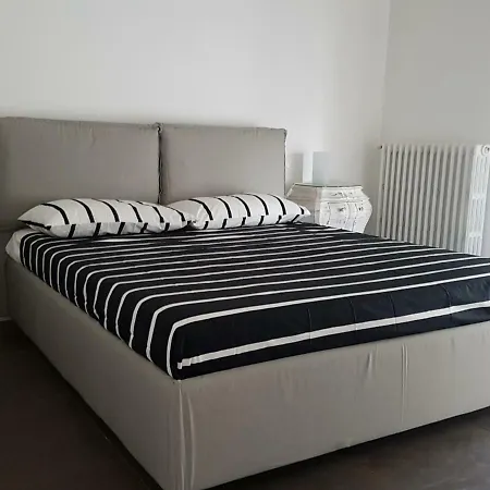 Casa Savoia Apartment Desenzano del Garda